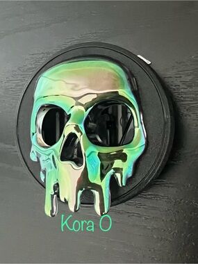 BBW Dripping Skull Car Fragrance Holder